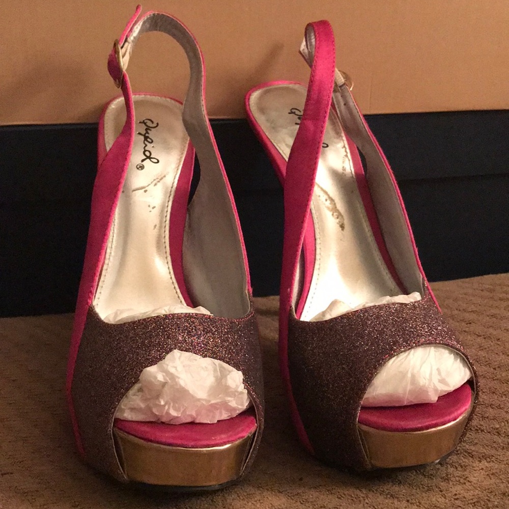 Hot Pink Satin Glitter w Gold Heel